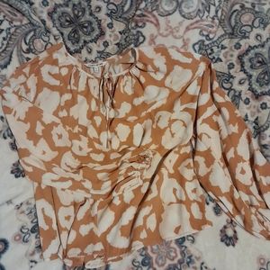 🌻Elizabeth  & James top